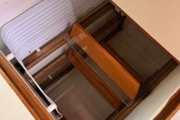 Able Apogee 50 Yacht For Sale