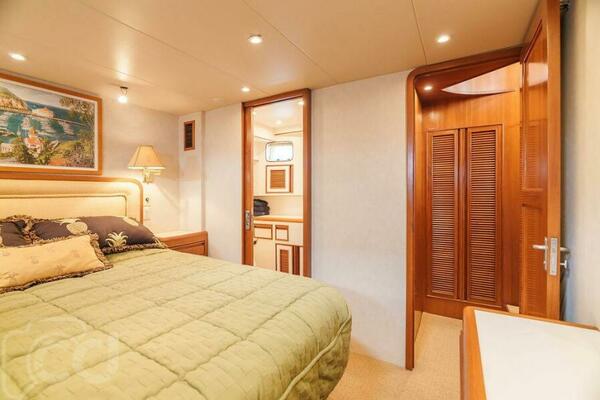 Island Girl 52ft Offshore Yachts Yacht For Sale