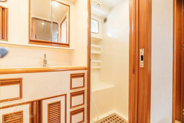 Island Girl 52ft Offshore Yachts Yacht For Sale