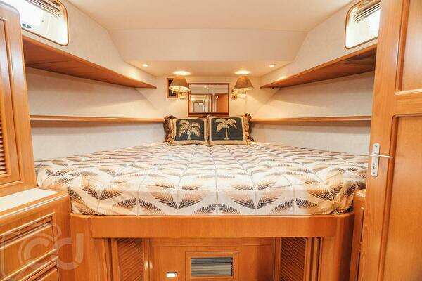 Offshore Yachts 52 Pilothouse Yacht For Sale