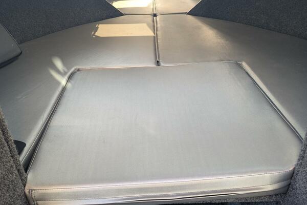 32ft Thunderjet Yacht For Sale