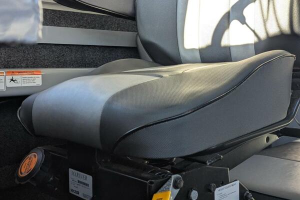 32ft Thunderjet Yacht For Sale