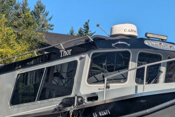 32ft Thunderjet Yacht For Sale