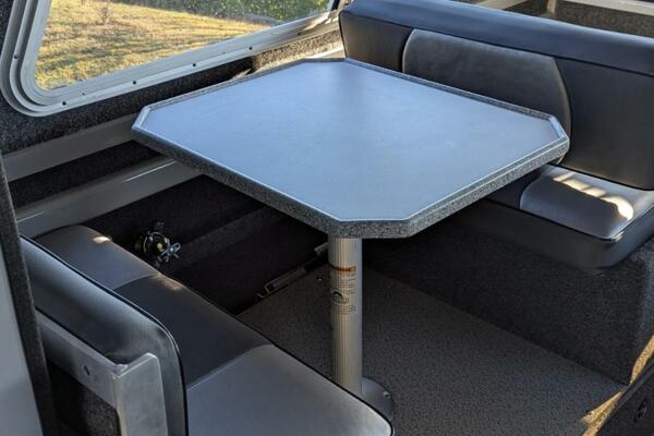 32ft Thunderjet Yacht For Sale