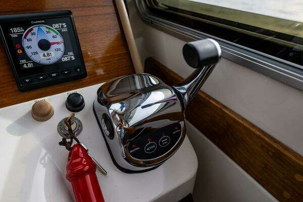 Back Cove 37 Yacht For Sale