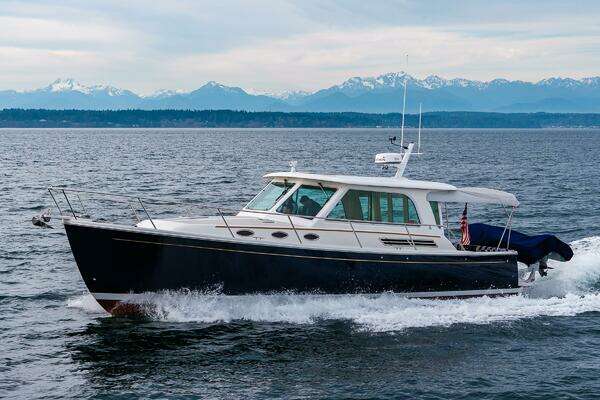 Back Cove 37 Yacht For Sale
