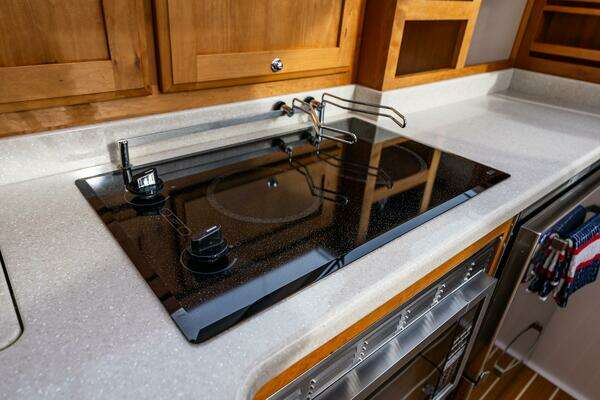 Back Cove 37 Yacht For Sale