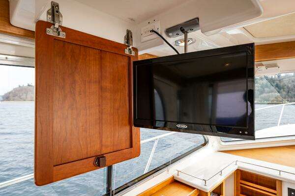 Back Cove 37 Yacht For Sale