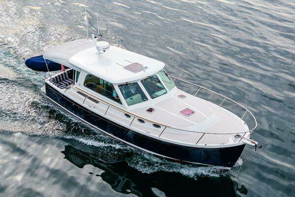 Back Cove 37 Yacht For Sale