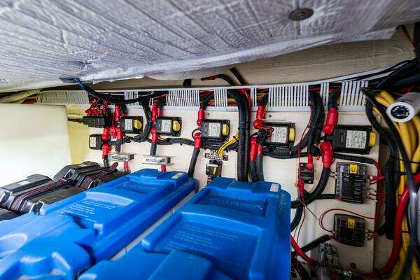 Back Cove 37 Yacht For Sale