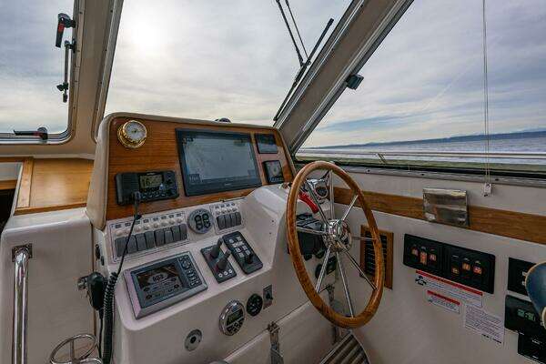 Back Cove 37 Yacht For Sale