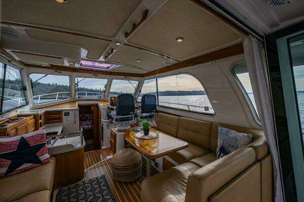 Back Cove 37 Yacht For Sale