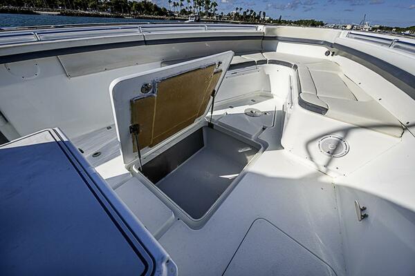 SO TEMPORARY 42ft Yellowfin Yacht For Sale