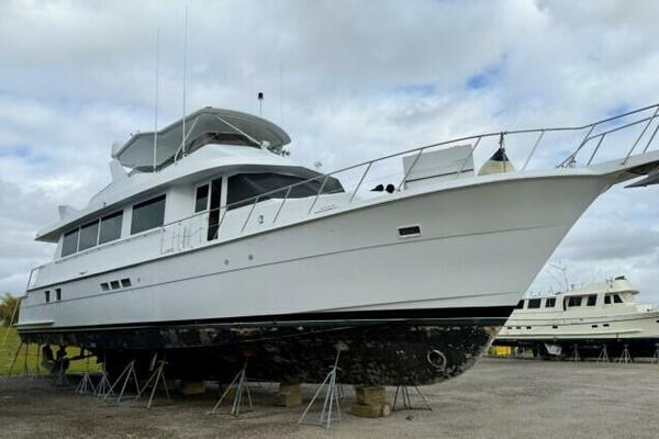 HATT S OFF 74ft Hatteras Yacht For Sale