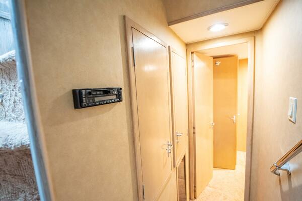 HATT S OFF 74ft Hatteras Yacht For Sale