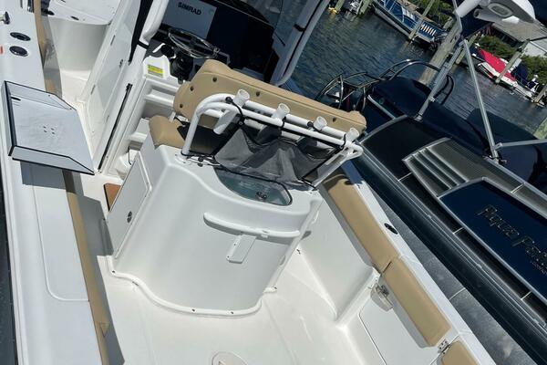 23ft Sea Hunt Yacht For Sale