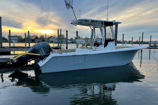 23ft Sea Hunt Yacht For Sale