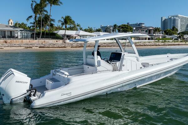 34ft Airship Yacht For Sale