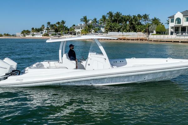 34ft Airship Yacht For Sale