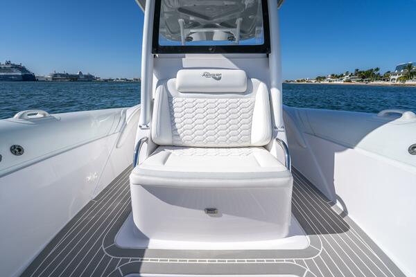 34ft Airship Yacht For Sale