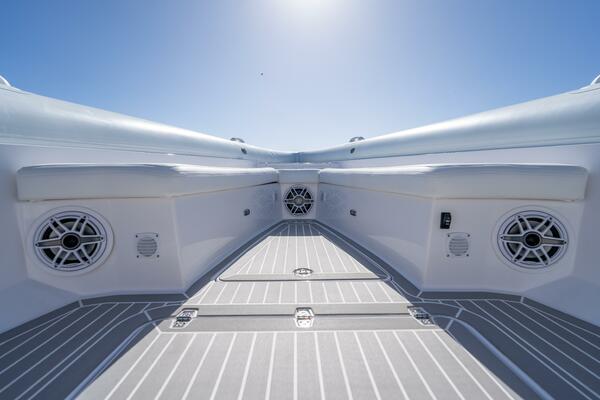 34ft Airship Yacht For Sale