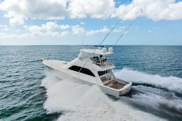 20  64ft Viking Yacht For Sale