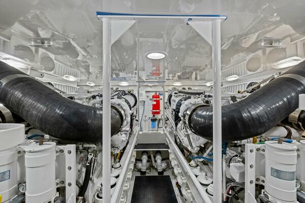 20  64ft Viking Yacht For Sale