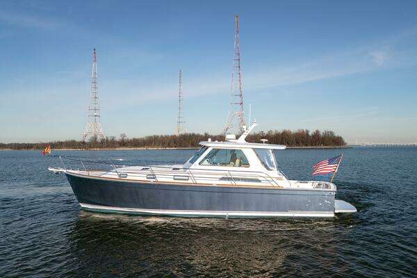 Sabre 42 Hard Top Express Yacht For Sale