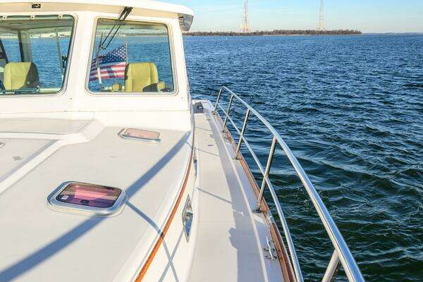 Sabre 42 Hard Top Express Yacht For Sale