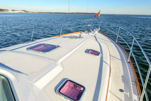 Sabre 42 Hard Top Express Yacht For Sale