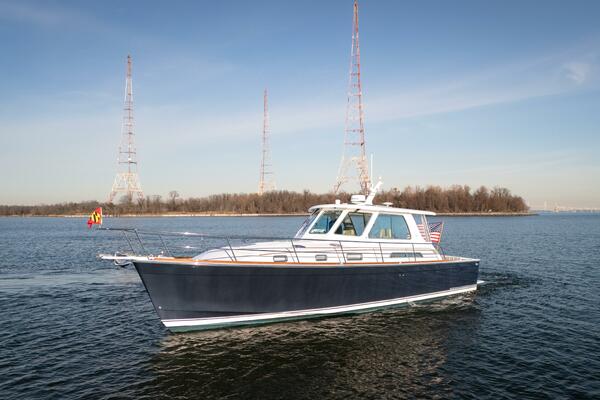 More Mojo 42ft Sabre Yacht For Sale