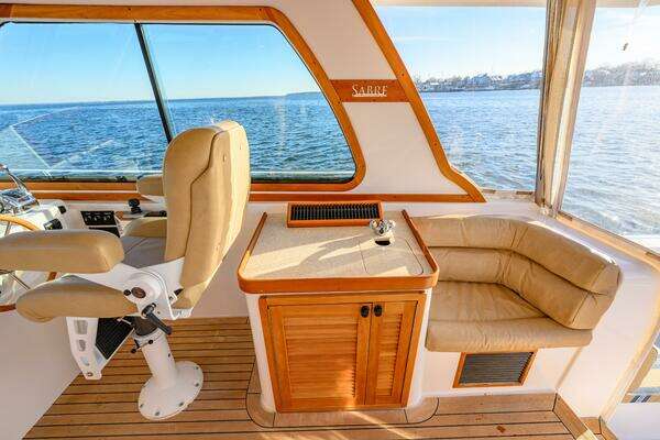 Sabre 42 Hard Top Express Yacht For Sale