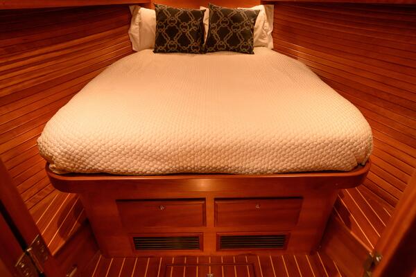 More Mojo 42ft Sabre Yacht For Sale