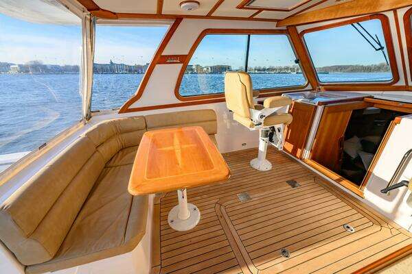 Sabre 42 Hard Top Express Yacht For Sale