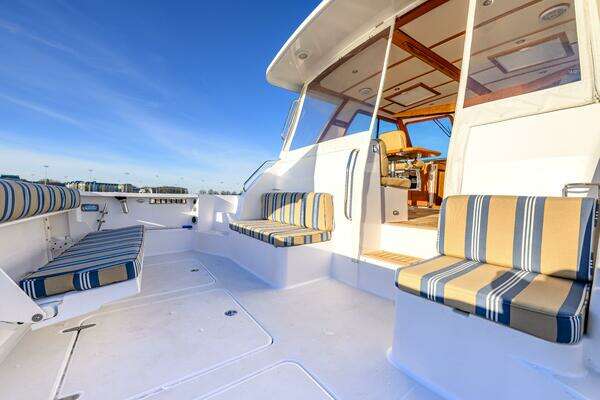 Sabre 42 Hard Top Express Yacht For Sale