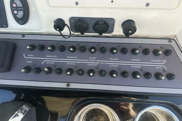 O SEA D 2 25ft Scout Yacht For Sale