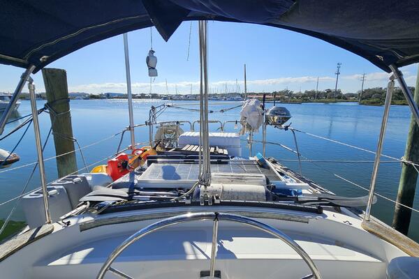 42ft Endeavour Yacht For Sale