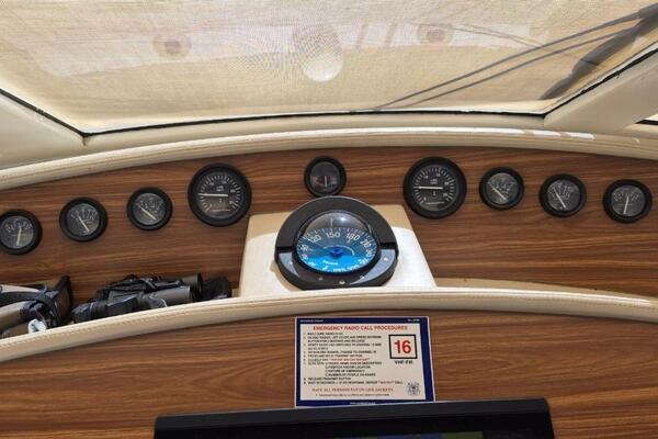 56ft Navigator Yacht For Sale