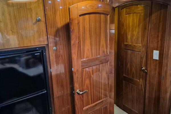 56ft Navigator Yacht For Sale