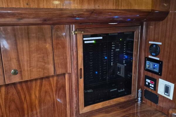 56ft Navigator Yacht For Sale