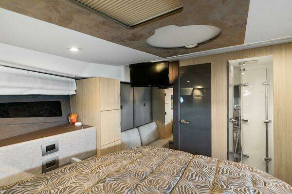 Cranchi M 44 HT Yacht For Sale