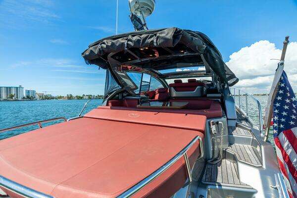 Cranchi M 44 HT Yacht For Sale