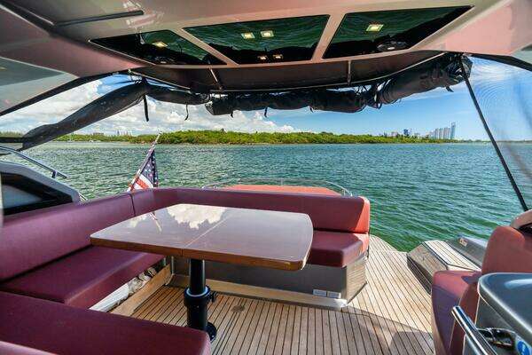 Cranchi M 44 HT Yacht For Sale