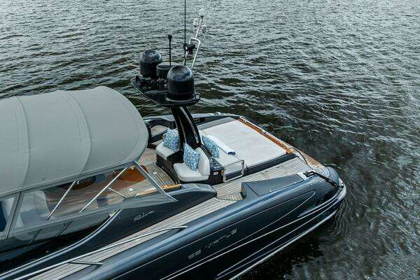 2015 Riva 63