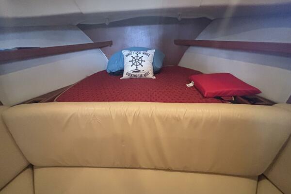 Veritas 30ft Mainship Yacht For Sale