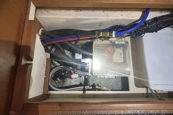 Veritas 30ft Mainship Yacht For Sale