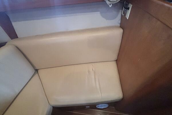 Veritas 30ft Mainship Yacht For Sale