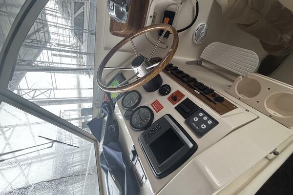 Veritas 30ft Mainship Yacht For Sale