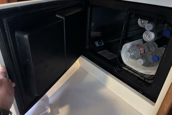 Veritas 30ft Mainship Yacht For Sale