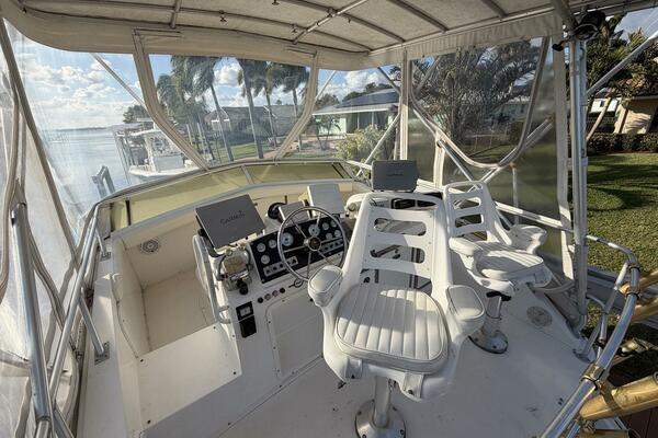 SINE QUA NON 33ft Bertram Yacht For Sale